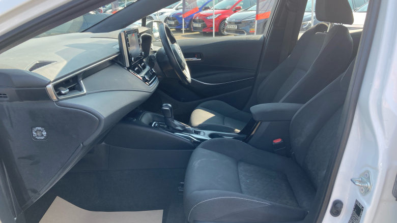 Toyota Corolla 1.8 VVT-i Hybrid Icon 5dr CVT Hybrid Hatchback